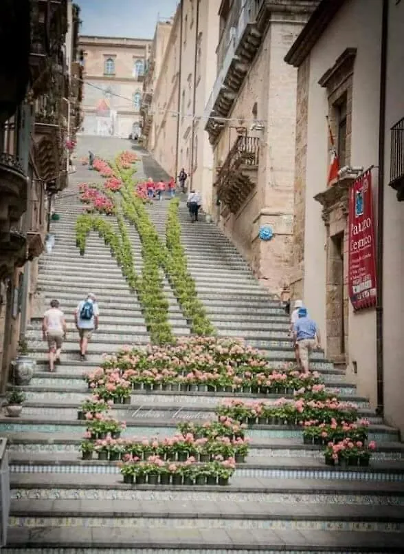 B&B Con Cucina La Ninfea Caltagirone 0*,